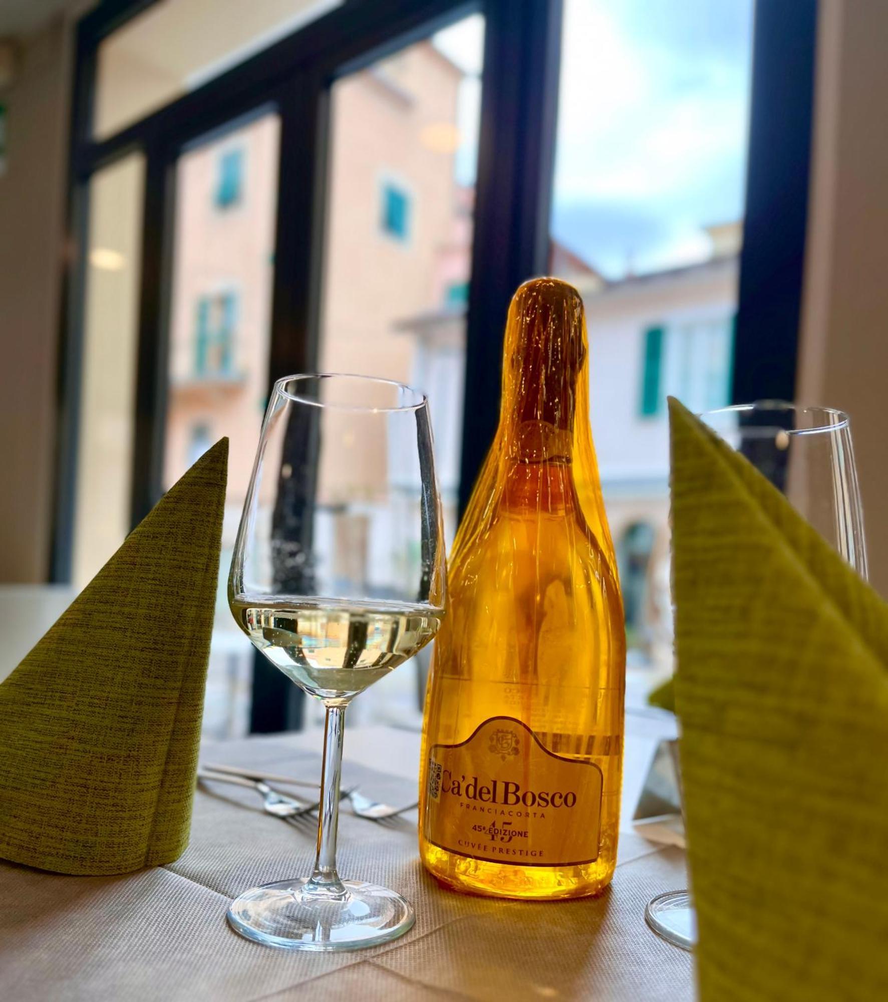 Hotel La Bussola Finale Ligure Εξωτερικό φωτογραφία